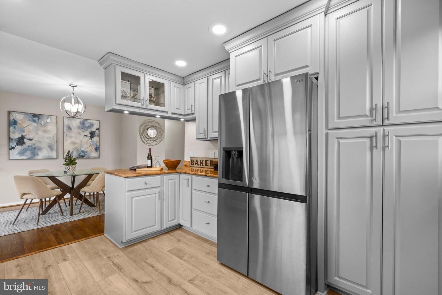 1650 LA SALLE AVE, MCLEAN, Virginia 22102, 5 Bedrooms Bedrooms, ,3 BathroomsBathrooms,Residential,For sale,1650 LA SALLE AVE,VAFX2286986 MLS # VAFX2286986