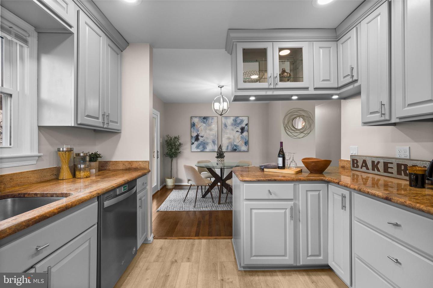 1650 LA SALLE AVE, MCLEAN, Virginia 22102, 5 Bedrooms Bedrooms, ,3 BathroomsBathrooms,Residential,For sale,1650 LA SALLE AVE,VAFX2286986 MLS # VAFX2286986