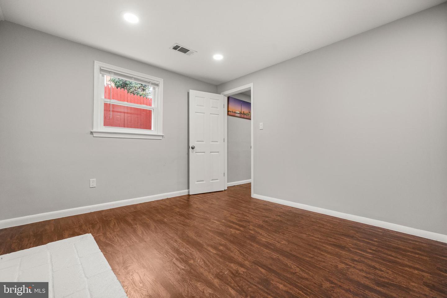 1650 LA SALLE AVE, MCLEAN, Virginia 22102, 5 Bedrooms Bedrooms, ,3 BathroomsBathrooms,Residential,For sale,1650 LA SALLE AVE,VAFX2286986 MLS # VAFX2286986