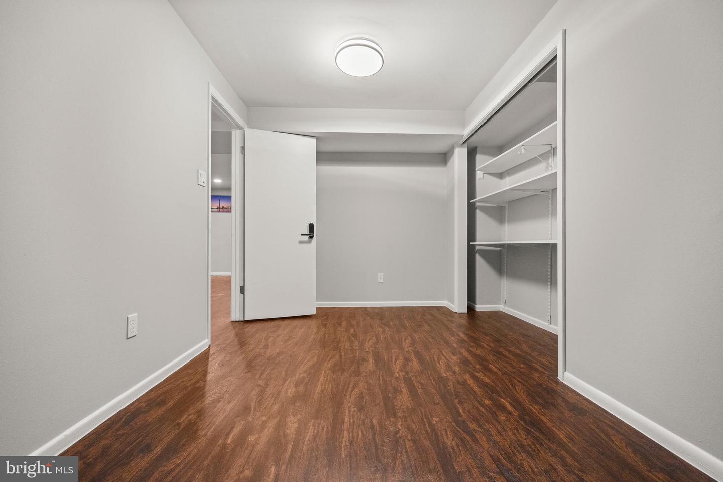 1650 LA SALLE AVE, MCLEAN, Virginia 22102, 5 Bedrooms Bedrooms, ,3 BathroomsBathrooms,Residential,For sale,1650 LA SALLE AVE,VAFX2286986 MLS # VAFX2286986