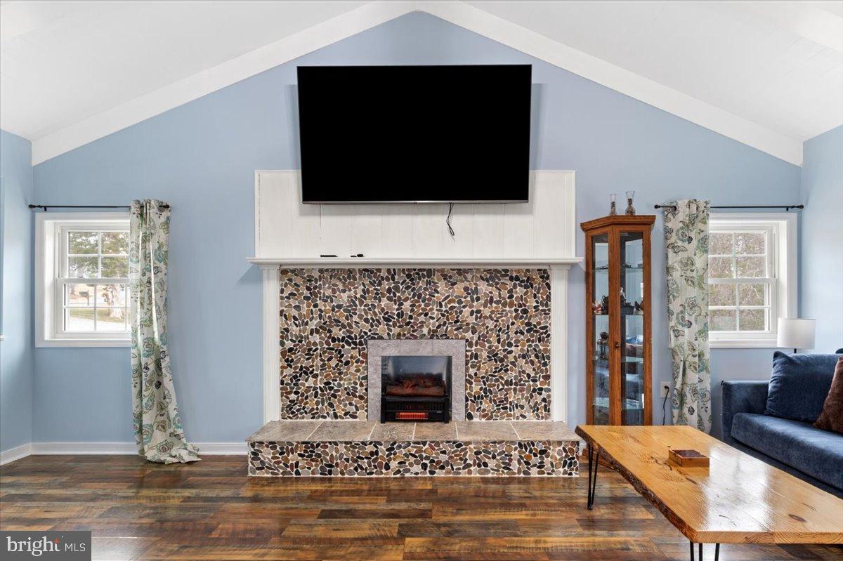 LOUISA, Virginia 23093, 3 Bedrooms Bedrooms, 5 Rooms Rooms,2 BathroomsBathrooms,Residential,For sale,VALA2009192 MLS # VALA2009192 LOUISA, Virginia 23093, 3 Bedrooms Bedrooms, 5 Rooms Rooms,2 BathroomsBathrooms,Residential,For sale,VALA2009192 MLS # VALA2009192