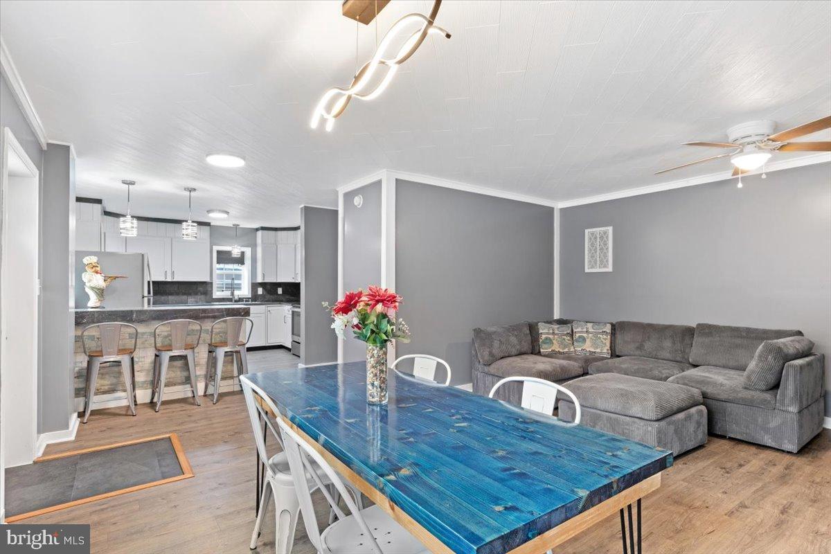 LOUISA, Virginia 23093, 3 Bedrooms Bedrooms, 5 Rooms Rooms,2 BathroomsBathrooms,Residential,For sale,VALA2009192 MLS # VALA2009192 LOUISA, Virginia 23093, 3 Bedrooms Bedrooms, 5 Rooms Rooms,2 BathroomsBathrooms,Residential,For sale,VALA2009192 MLS # VALA2009192