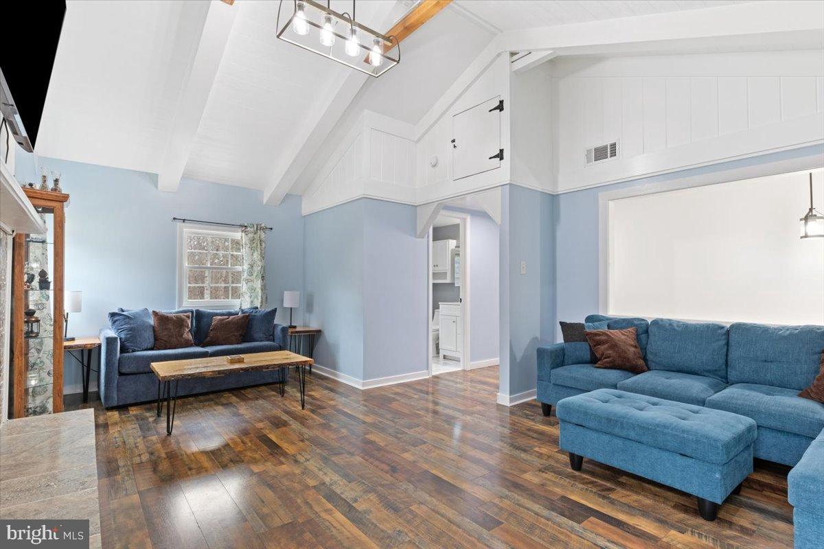 LOUISA, Virginia 23093, 3 Bedrooms Bedrooms, 5 Rooms Rooms,2 BathroomsBathrooms,Residential,For sale,VALA2009192 MLS # VALA2009192 LOUISA, Virginia 23093, 3 Bedrooms Bedrooms, 5 Rooms Rooms,2 BathroomsBathrooms,Residential,For sale,VALA2009192 MLS # VALA2009192