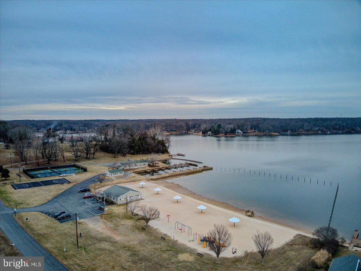 LOUISA, Virginia 23093, 3 Bedrooms Bedrooms, 5 Rooms Rooms,2 BathroomsBathrooms,Residential,For sale,VALA2009192 MLS # VALA2009192 LOUISA, Virginia 23093, 3 Bedrooms Bedrooms, 5 Rooms Rooms,2 BathroomsBathrooms,Residential,For sale,VALA2009192 MLS # VALA2009192