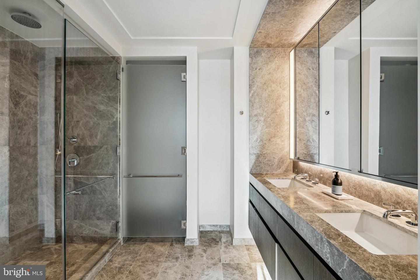 601 WHARF ST SW #504, WASHINGTON, District Of Columbia 20024, 2 Bedrooms Bedrooms, ,2 BathroomsBathrooms,Residential,For sale,601 WHARF ST SW #504,DCDC2242768 MLS # DCDC2242768