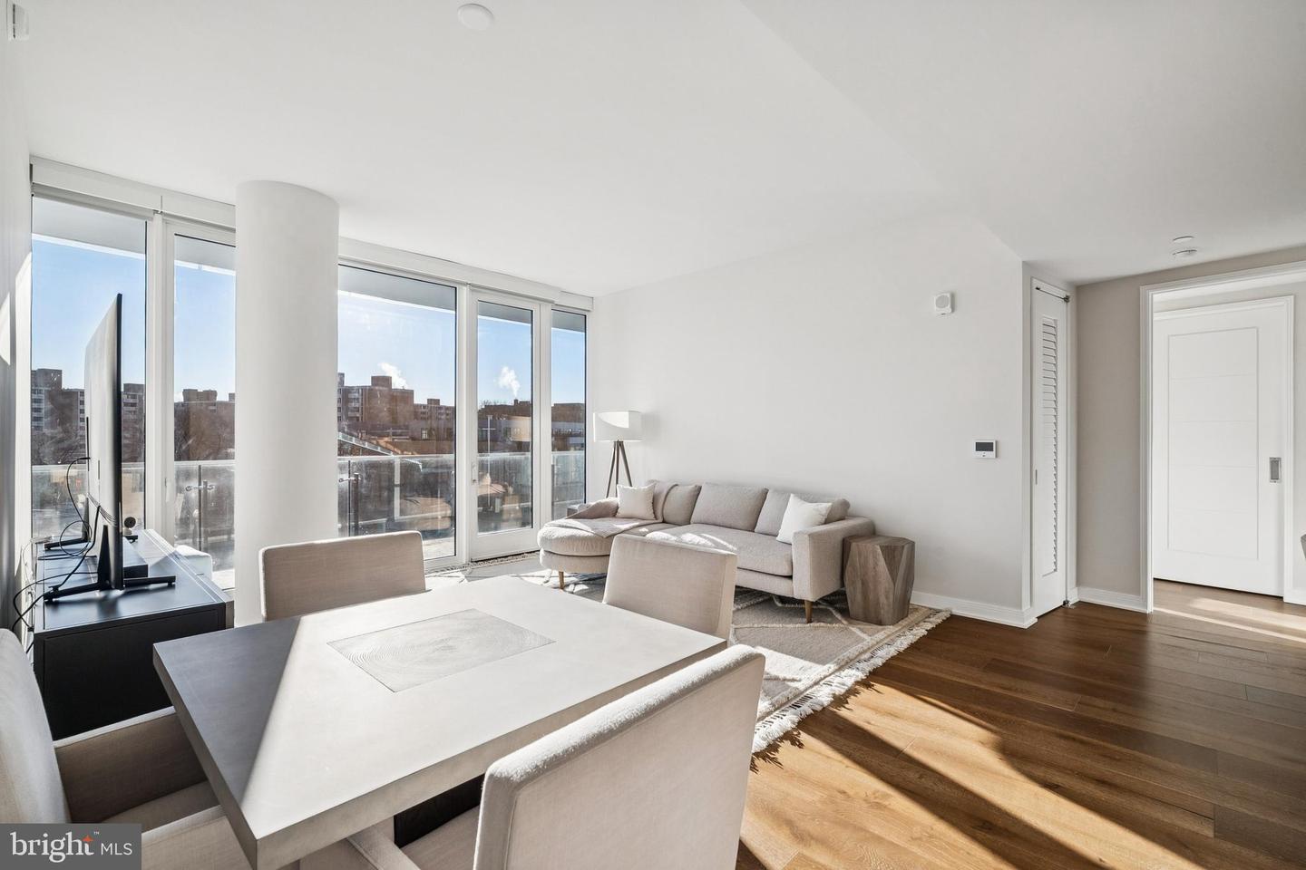 601 WHARF ST SW #504, WASHINGTON, District Of Columbia 20024, 2 Bedrooms Bedrooms, ,2 BathroomsBathrooms,Residential,For sale,601 WHARF ST SW #504,DCDC2242768 MLS # DCDC2242768