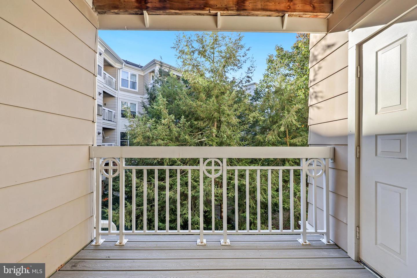 12913 ALTON SQ #210, HERNDON, Virginia 20170, 2 Bedrooms Bedrooms, ,2 BathroomsBathrooms,Residential,For sale,12913 ALTON SQ #210,VAFX2287028 MLS # VAFX2287028