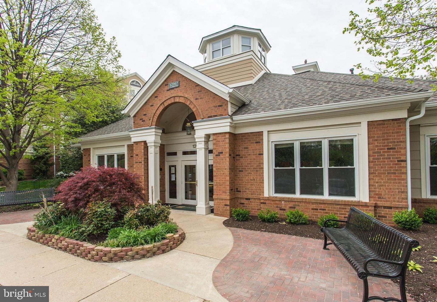 12913 ALTON SQ #210, HERNDON, Virginia 20170, 2 Bedrooms Bedrooms, ,2 BathroomsBathrooms,Residential,For sale,12913 ALTON SQ #210,VAFX2287028 MLS # VAFX2287028