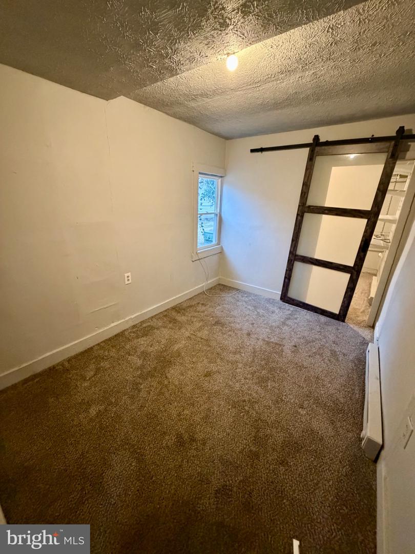 528 FREMONT ST, WINCHESTER, Virginia 22601, 1 Bedroom Bedrooms, 4 Rooms Rooms,1 BathroomBathrooms,Residential,For sale,528 FREMONT ST,VAWI2009822 MLS # VAWI2009822