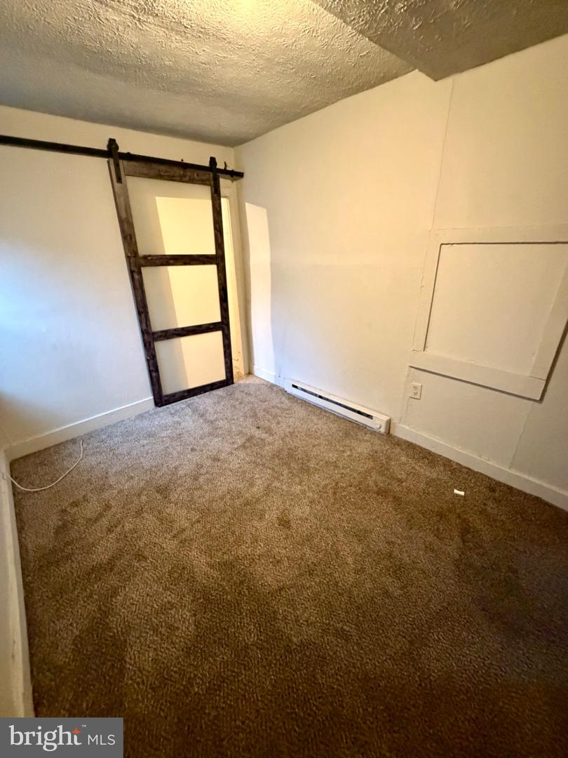 528 FREMONT ST, WINCHESTER, Virginia 22601, 1 Bedroom Bedrooms, 4 Rooms Rooms,1 BathroomBathrooms,Residential,For sale,528 FREMONT ST,VAWI2009822 MLS # VAWI2009822