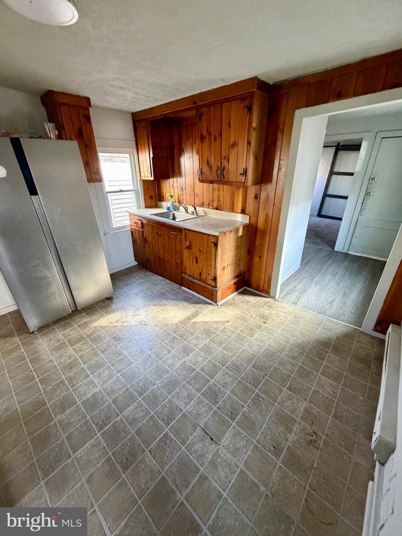 528 FREMONT ST, WINCHESTER, Virginia 22601, 1 Bedroom Bedrooms, 4 Rooms Rooms,1 BathroomBathrooms,Residential,For sale,528 FREMONT ST,VAWI2009822 MLS # VAWI2009822