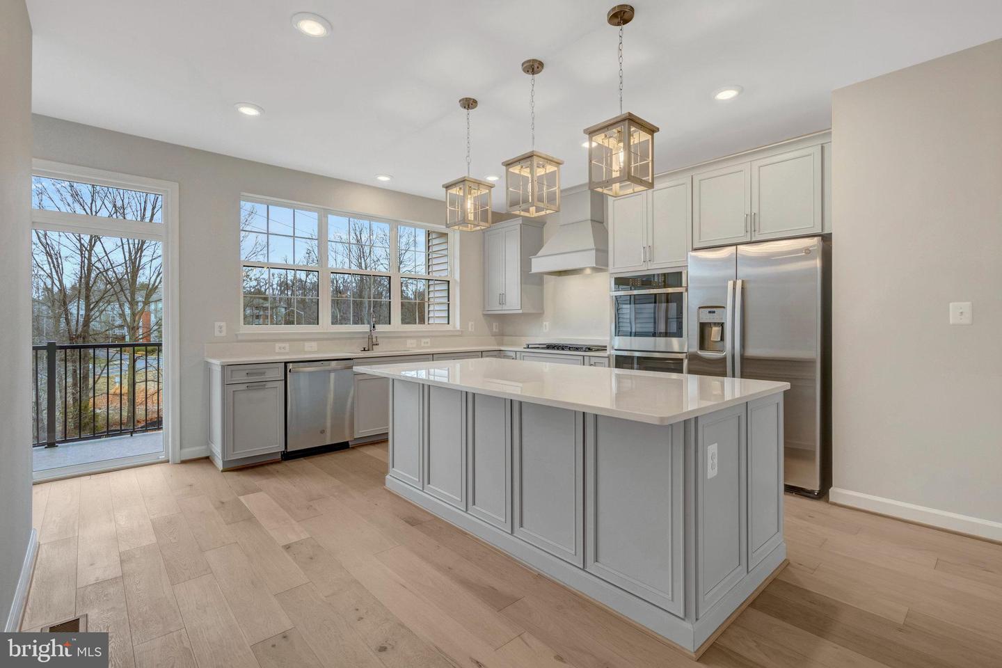 12507 LEAGUE LN, FAIRFAX, Virginia 22033, 3 Bedrooms Bedrooms, ,3 BathroomsBathrooms,Residential,For sale,12507 LEAGUE LN,VAFX2287040 MLS # VAFX2287040