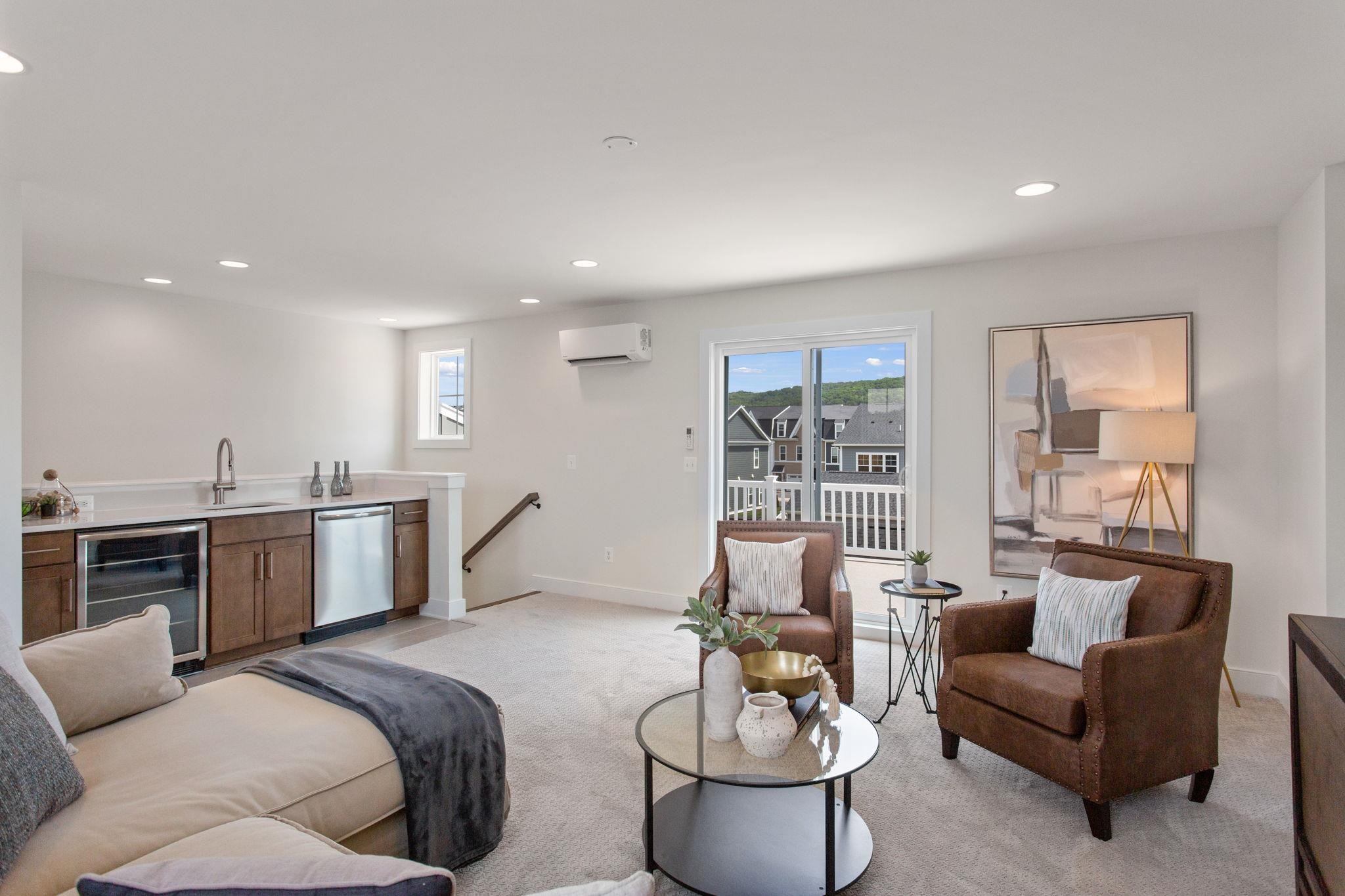 3221 PRESTON SHORE DR, ROCKINGHAM, Virginia 22801, 3 Bedrooms Bedrooms, ,3 BathroomsBathrooms,Residential,Park Place Townhome - Preston Lake Neighborhood,3221 PRESTON SHORE DR,672712 MLS # 672712