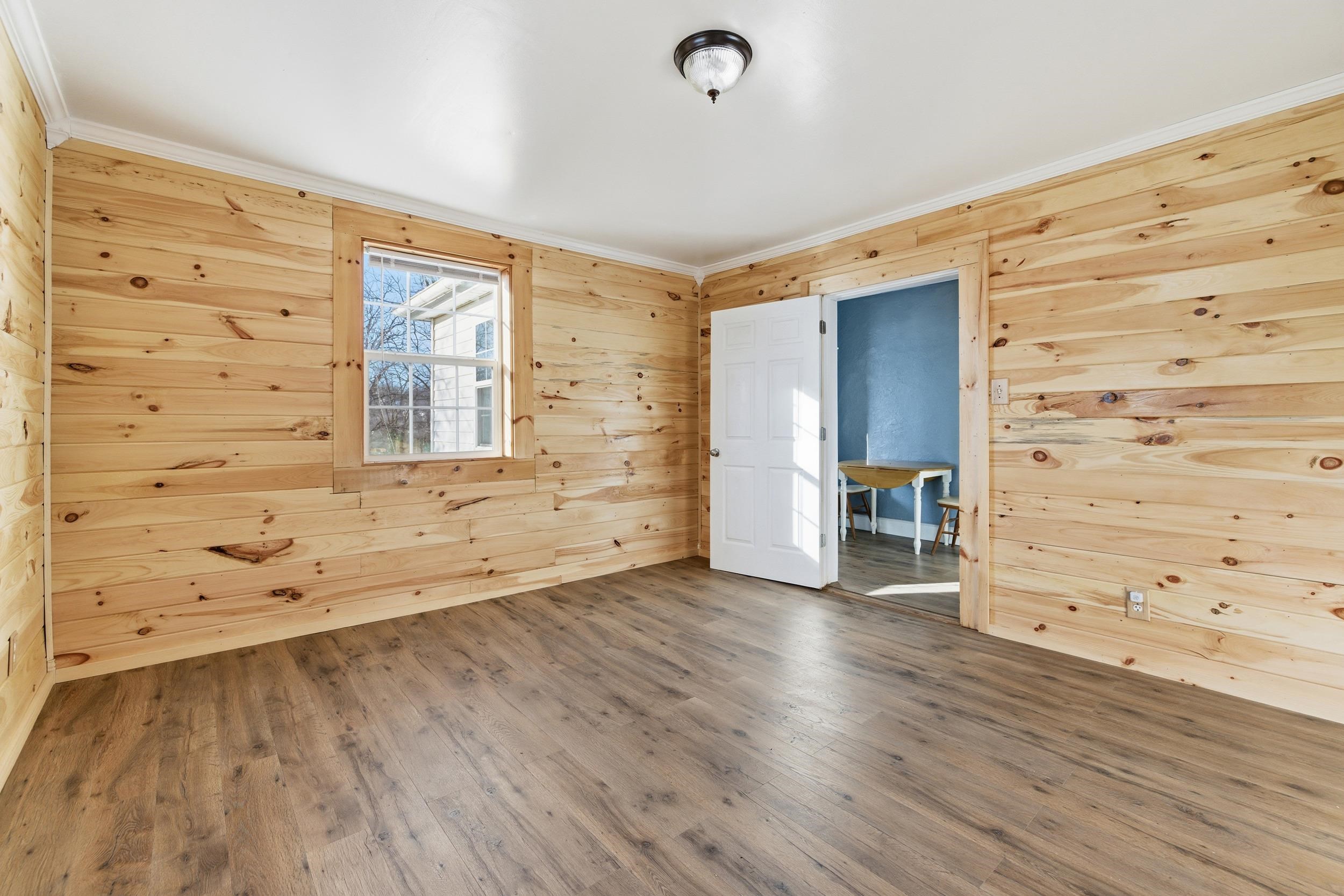 606 WINTHROP ST, STAUNTON, Virginia 24401, 3 Bedrooms Bedrooms, ,1 BathroomBathrooms,Residential,606 WINTHROP ST,672719 MLS # 672719