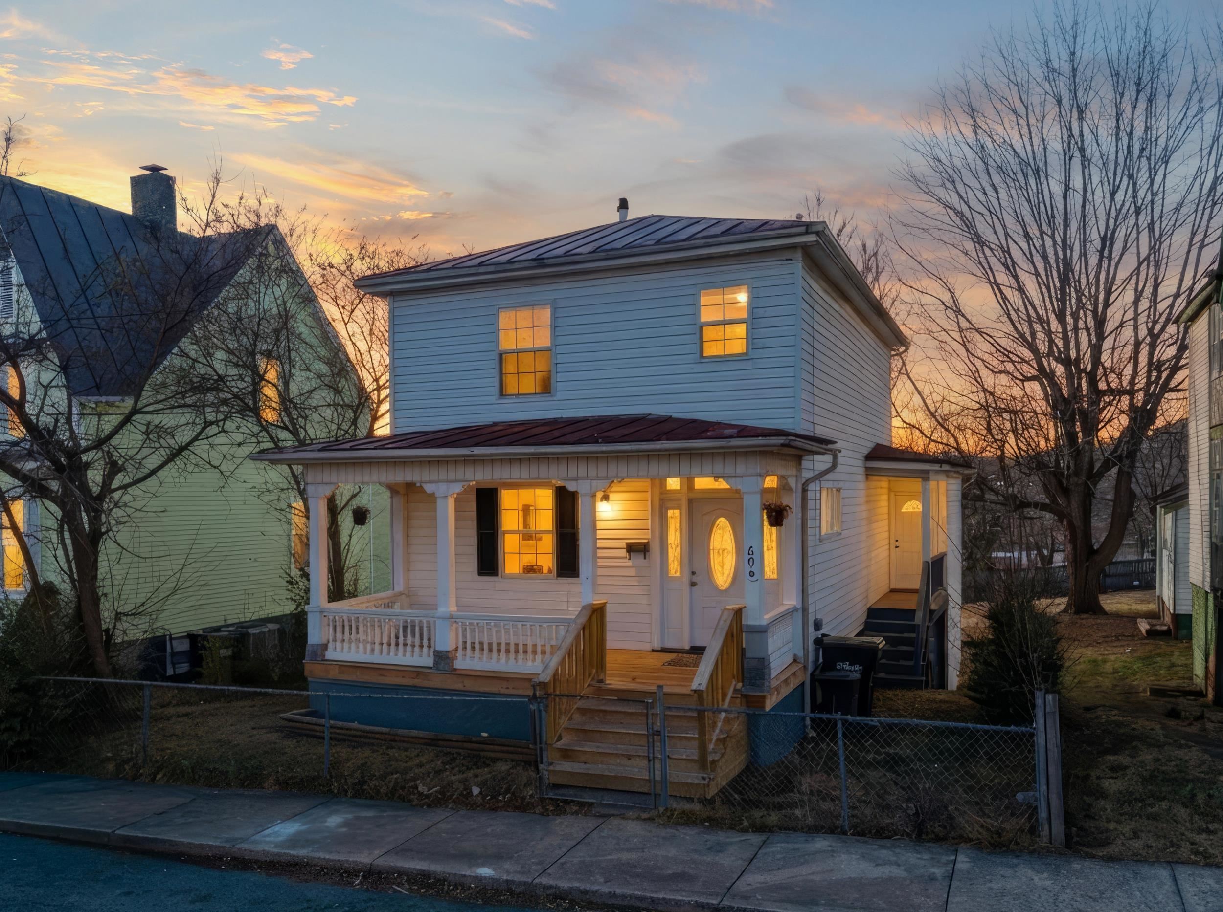 606 WINTHROP ST, STAUNTON, Virginia 24401, 3 Bedrooms Bedrooms, ,1 BathroomBathrooms,Residential,606 WINTHROP ST,672719 MLS # 672719