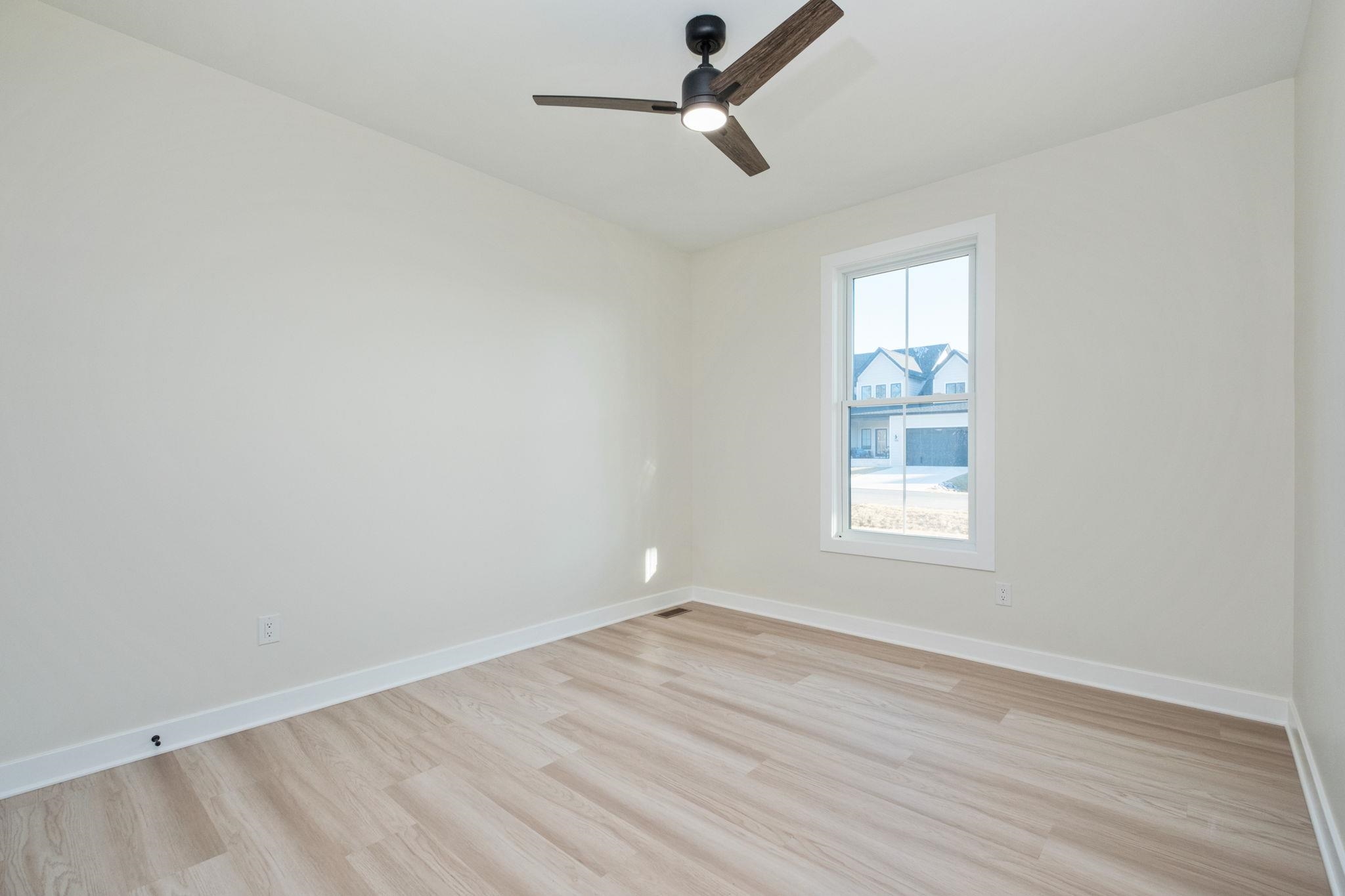 10225 DALMATIAN DR, MCGAHEYSVILLE, Virginia 22840, 4 Bedrooms Bedrooms, ,2 BathroomsBathrooms,Residential,10225 DALMATIAN DR,672720 MLS # 672720