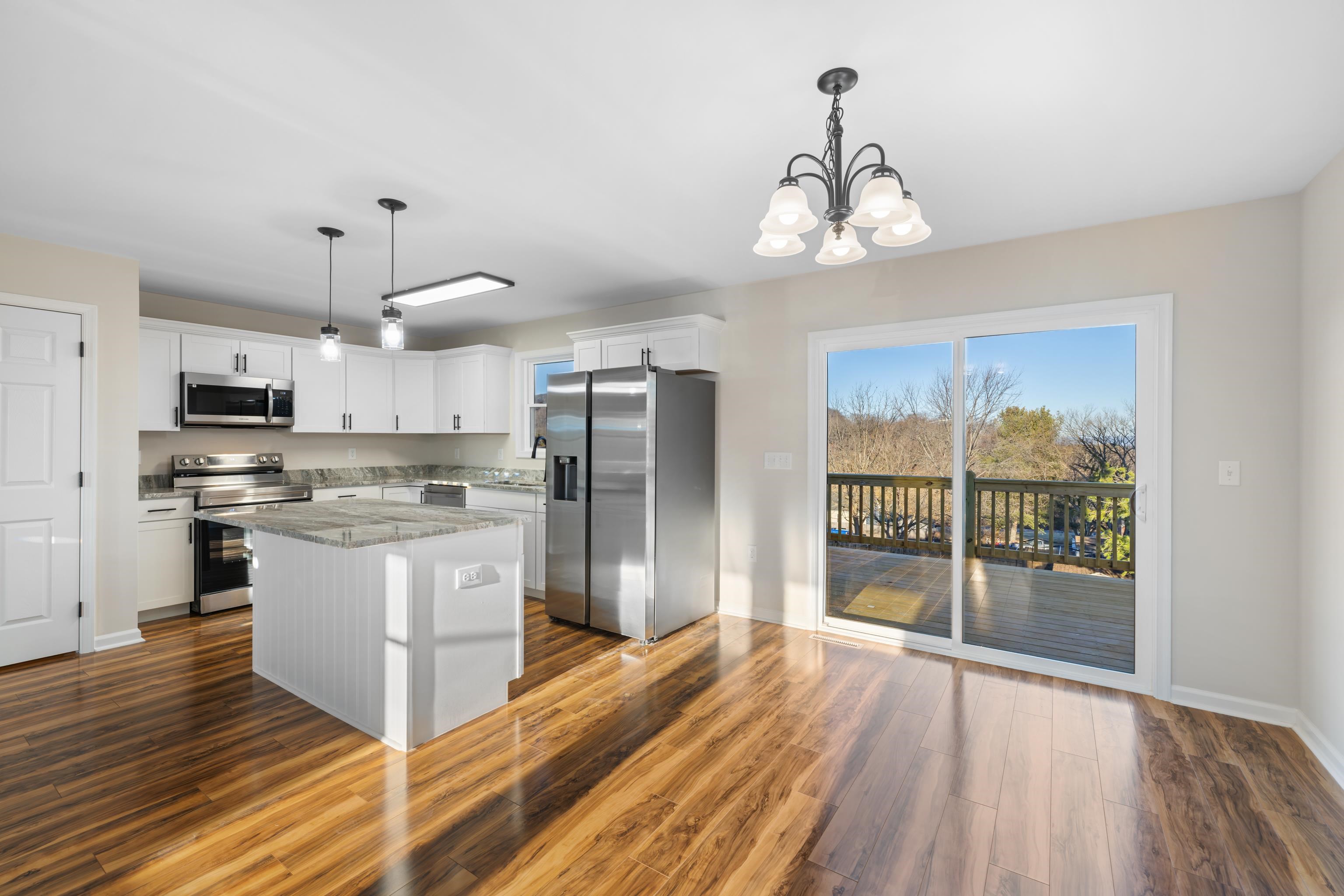 14 GRAND VIEW, STAUNTON, Virginia 24401, 3 Bedrooms Bedrooms, ,2 BathroomsBathrooms,Residential,14 GRAND VIEW,672722 MLS # 672722