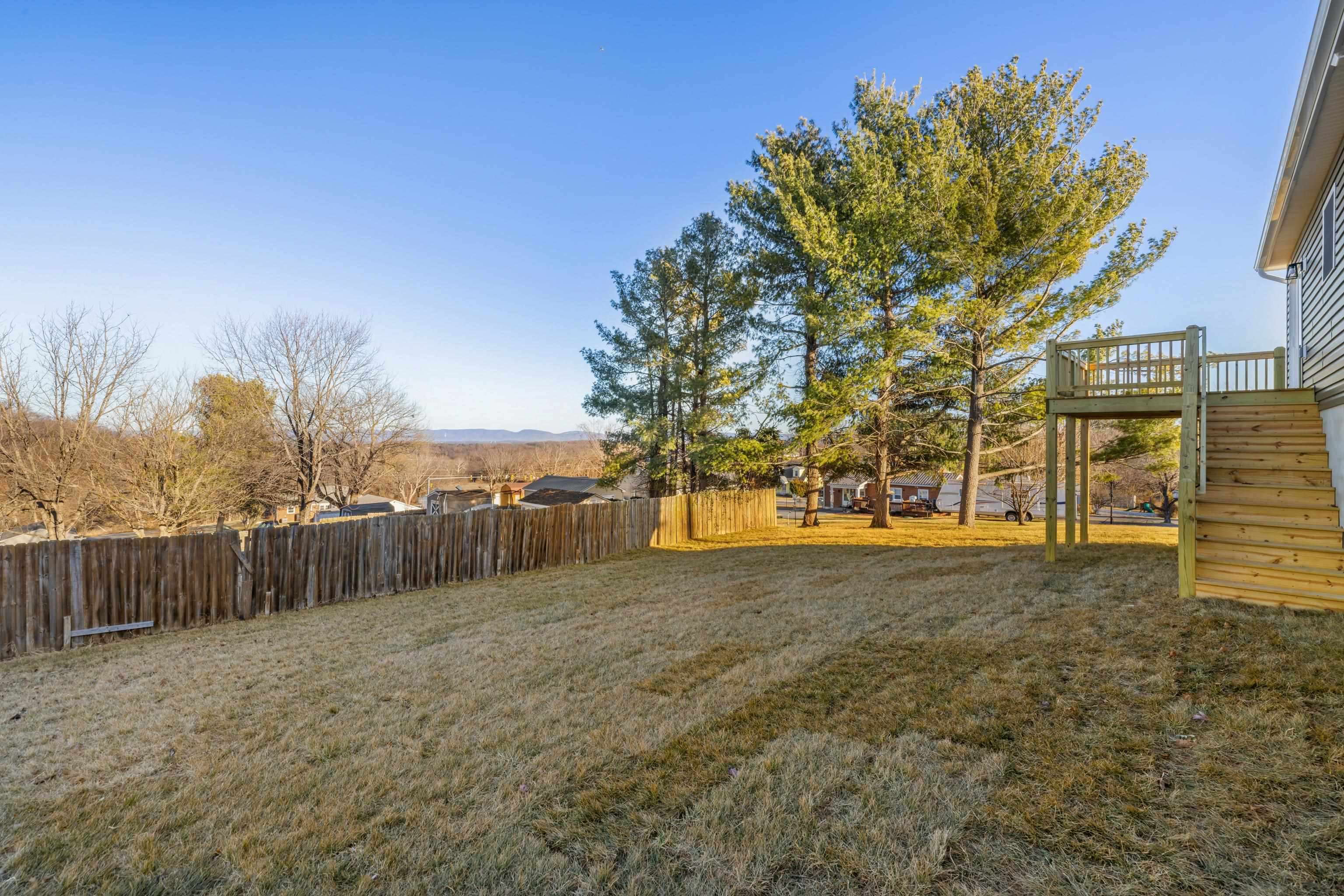 14 GRAND VIEW, STAUNTON, Virginia 24401, 3 Bedrooms Bedrooms, ,2 BathroomsBathrooms,Residential,14 GRAND VIEW,672722 MLS # 672722