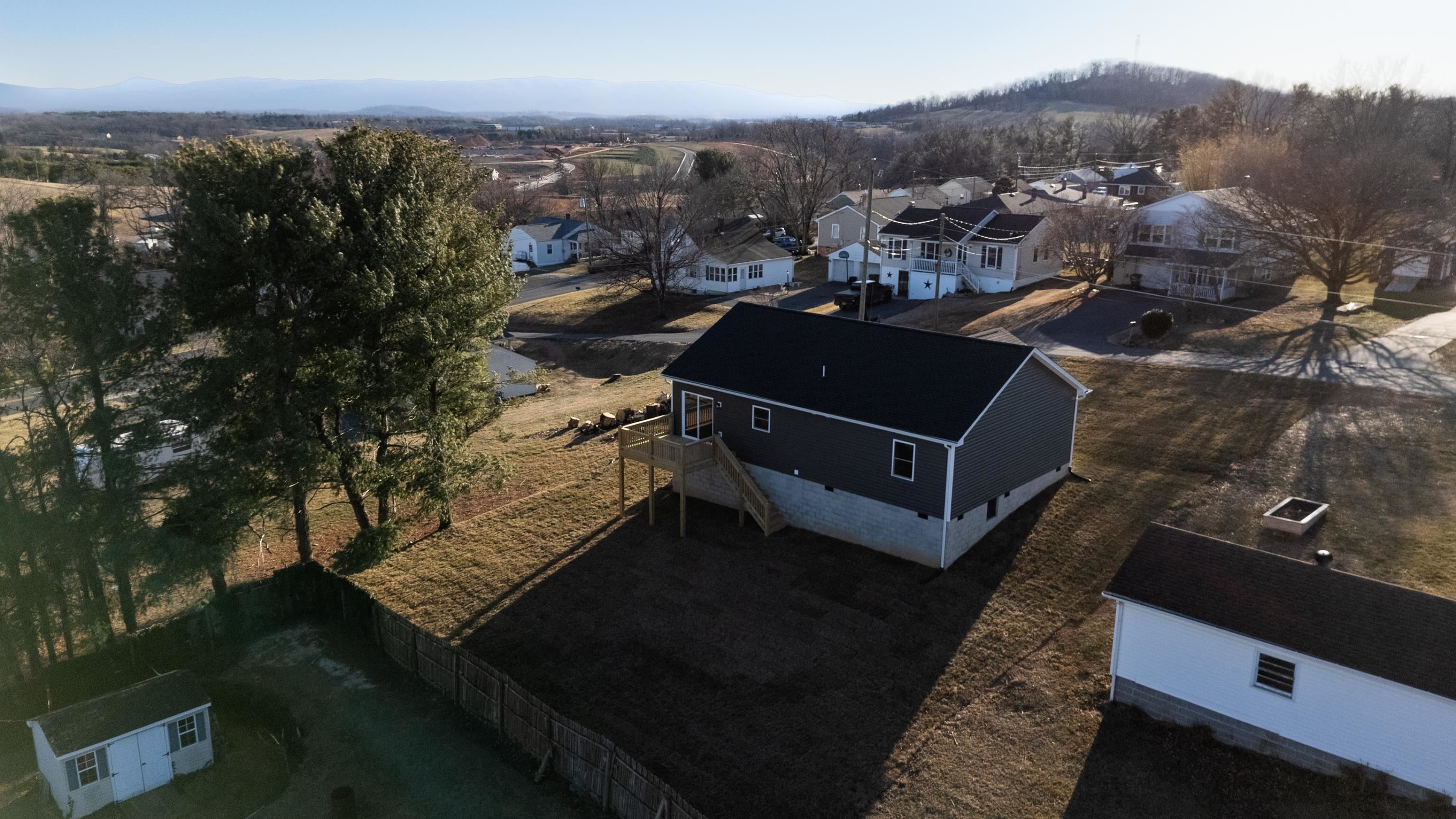 14 GRAND VIEW, STAUNTON, Virginia 24401, 3 Bedrooms Bedrooms, ,2 BathroomsBathrooms,Residential,14 GRAND VIEW,672722 MLS # 672722