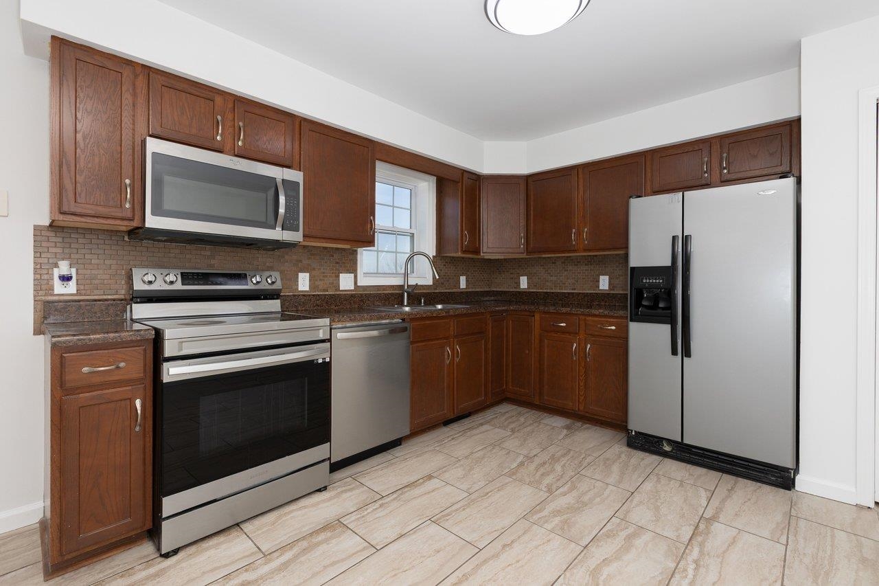 130 CLARA CT, HARRISONBURG, Virginia 22802, 5 Bedrooms Bedrooms, ,3 BathroomsBathrooms,Residential,130 CLARA CT,672723 MLS # 672723 130 CLARA CT, HARRISONBURG, Virginia 22802, 5 Bedrooms Bedrooms, ,3 BathroomsBathrooms,Residential,130 CLARA CT,672723 MLS # 672723