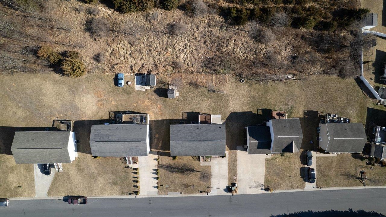 130 CLARA CT, HARRISONBURG, Virginia 22802, 5 Bedrooms Bedrooms, ,3 BathroomsBathrooms,Residential,130 CLARA CT,672723 MLS # 672723 130 CLARA CT, HARRISONBURG, Virginia 22802, 5 Bedrooms Bedrooms, ,3 BathroomsBathrooms,Residential,130 CLARA CT,672723 MLS # 672723