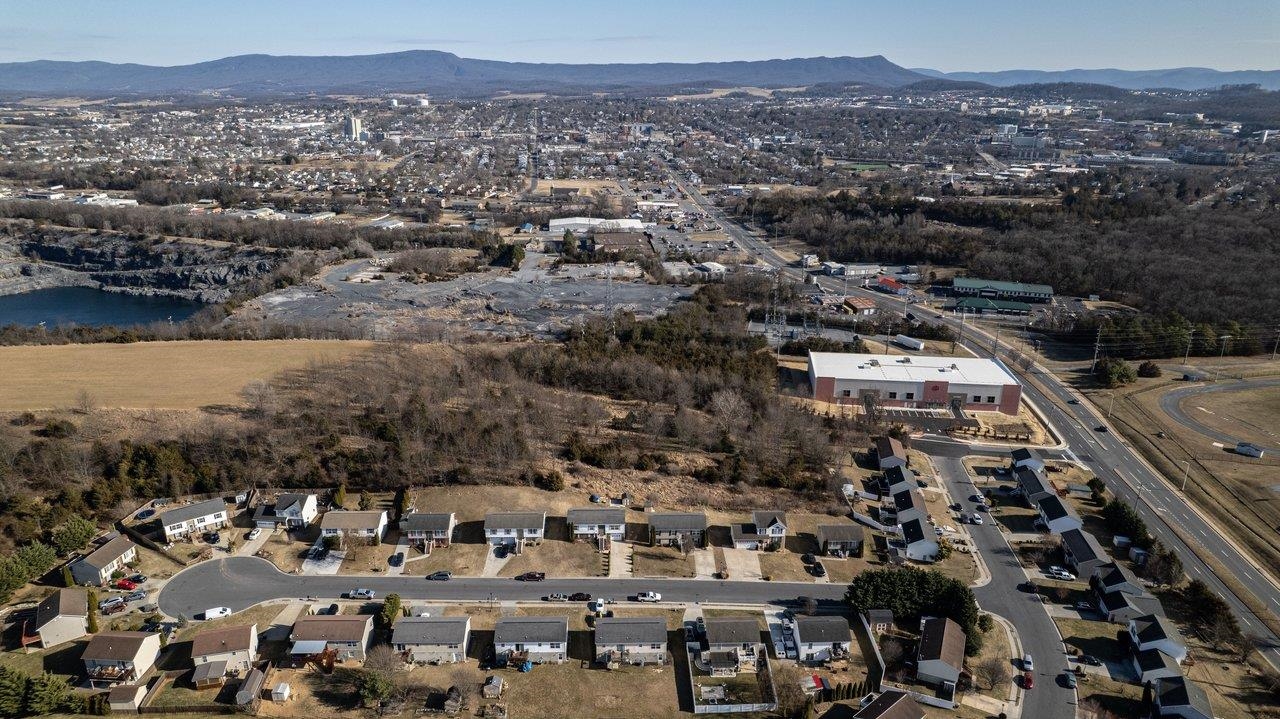 130 CLARA CT, HARRISONBURG, Virginia 22802, 5 Bedrooms Bedrooms, ,3 BathroomsBathrooms,Residential,130 CLARA CT,672723 MLS # 672723 130 CLARA CT, HARRISONBURG, Virginia 22802, 5 Bedrooms Bedrooms, ,3 BathroomsBathrooms,Residential,130 CLARA CT,672723 MLS # 672723