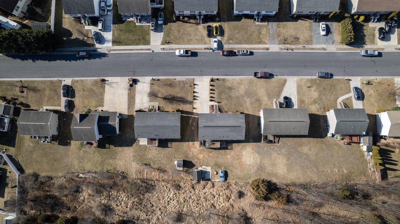 130 CLARA CT, HARRISONBURG, Virginia 22802, 5 Bedrooms Bedrooms, ,3 BathroomsBathrooms,Residential,130 CLARA CT,672723 MLS # 672723 130 CLARA CT, HARRISONBURG, Virginia 22802, 5 Bedrooms Bedrooms, ,3 BathroomsBathrooms,Residential,130 CLARA CT,672723 MLS # 672723