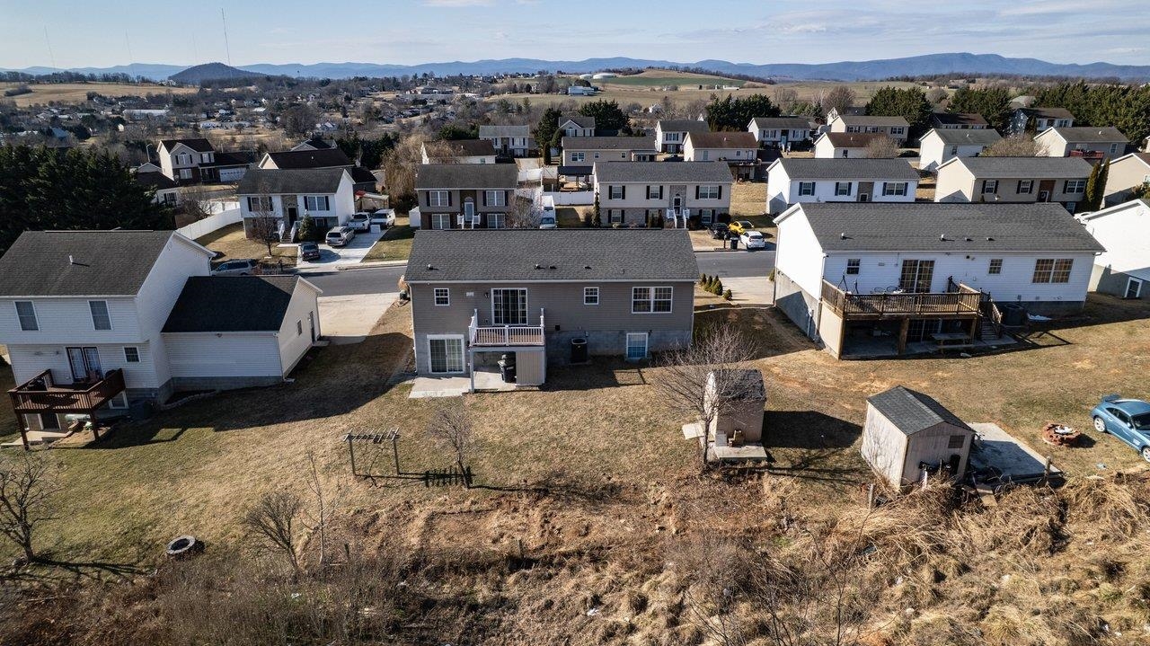 130 CLARA CT, HARRISONBURG, Virginia 22802, 5 Bedrooms Bedrooms, ,3 BathroomsBathrooms,Residential,130 CLARA CT,672723 MLS # 672723 130 CLARA CT, HARRISONBURG, Virginia 22802, 5 Bedrooms Bedrooms, ,3 BathroomsBathrooms,Residential,130 CLARA CT,672723 MLS # 672723