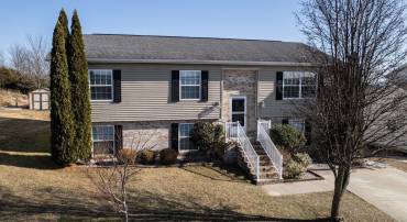 Welcome to 130 Clara Ct