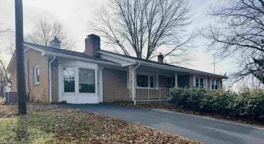 87 MINE BRANCH RD, CRIMORA, Virginia 24431, 3 Bedrooms Bedrooms, ,2 BathroomsBathrooms,Residential,87 MINE BRANCH RD,672734 MLS # 672734