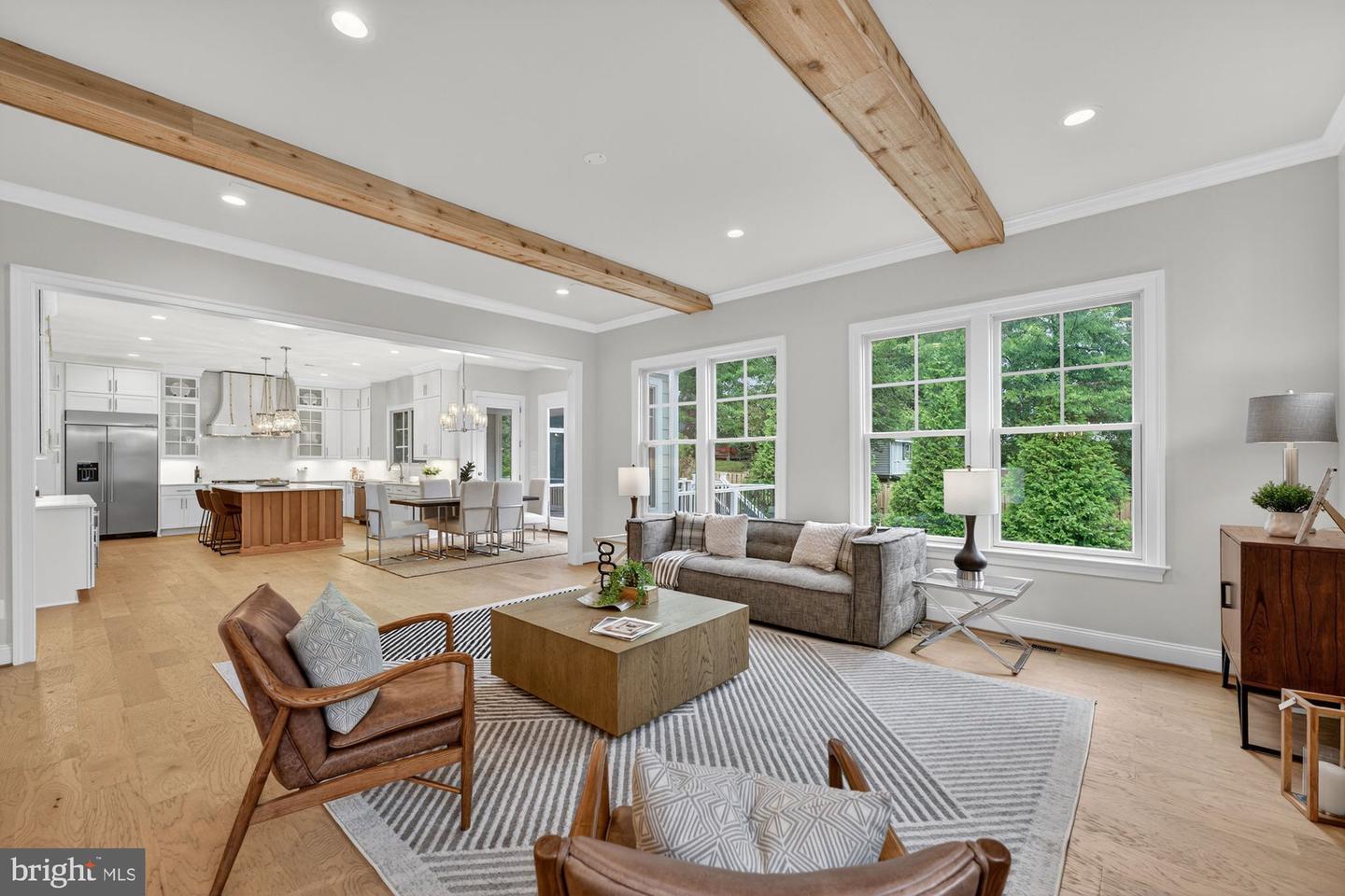 309 PARK ST NE, VIENNA, Virginia 22180, 6 Bedrooms Bedrooms, ,6 BathroomsBathrooms,Residential,For sale,309 PARK ST NE,VAFX2234706 MLS # VAFX2234706