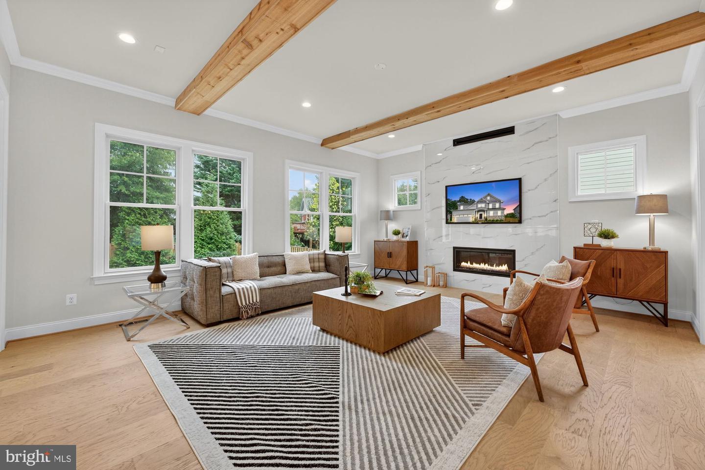 309 PARK ST NE, VIENNA, Virginia 22180, 6 Bedrooms Bedrooms, ,6 BathroomsBathrooms,Residential,For sale,309 PARK ST NE,VAFX2234706 MLS # VAFX2234706