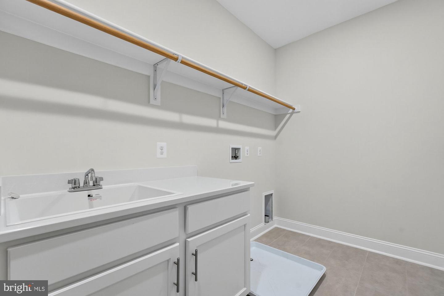 309 PARK ST NE, VIENNA, Virginia 22180, 6 Bedrooms Bedrooms, ,6 BathroomsBathrooms,Residential,For sale,309 PARK ST NE,VAFX2234706 MLS # VAFX2234706