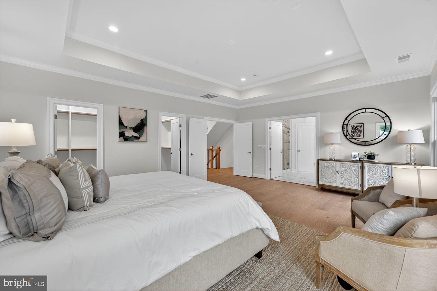 309 PARK ST NE, VIENNA, Virginia 22180, 6 Bedrooms Bedrooms, ,6 BathroomsBathrooms,Residential,For sale,309 PARK ST NE,VAFX2234706 MLS # VAFX2234706