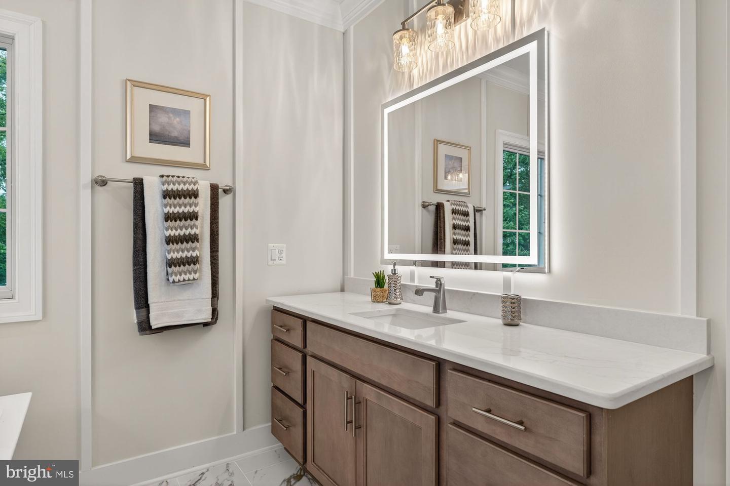 309 PARK ST NE, VIENNA, Virginia 22180, 6 Bedrooms Bedrooms, ,6 BathroomsBathrooms,Residential,For sale,309 PARK ST NE,VAFX2234706 MLS # VAFX2234706