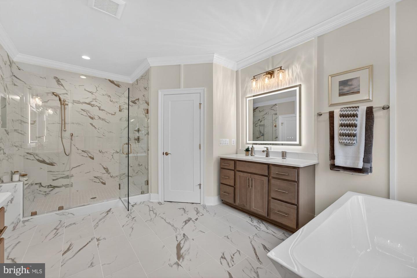 309 PARK ST NE, VIENNA, Virginia 22180, 6 Bedrooms Bedrooms, ,6 BathroomsBathrooms,Residential,For sale,309 PARK ST NE,VAFX2234706 MLS # VAFX2234706