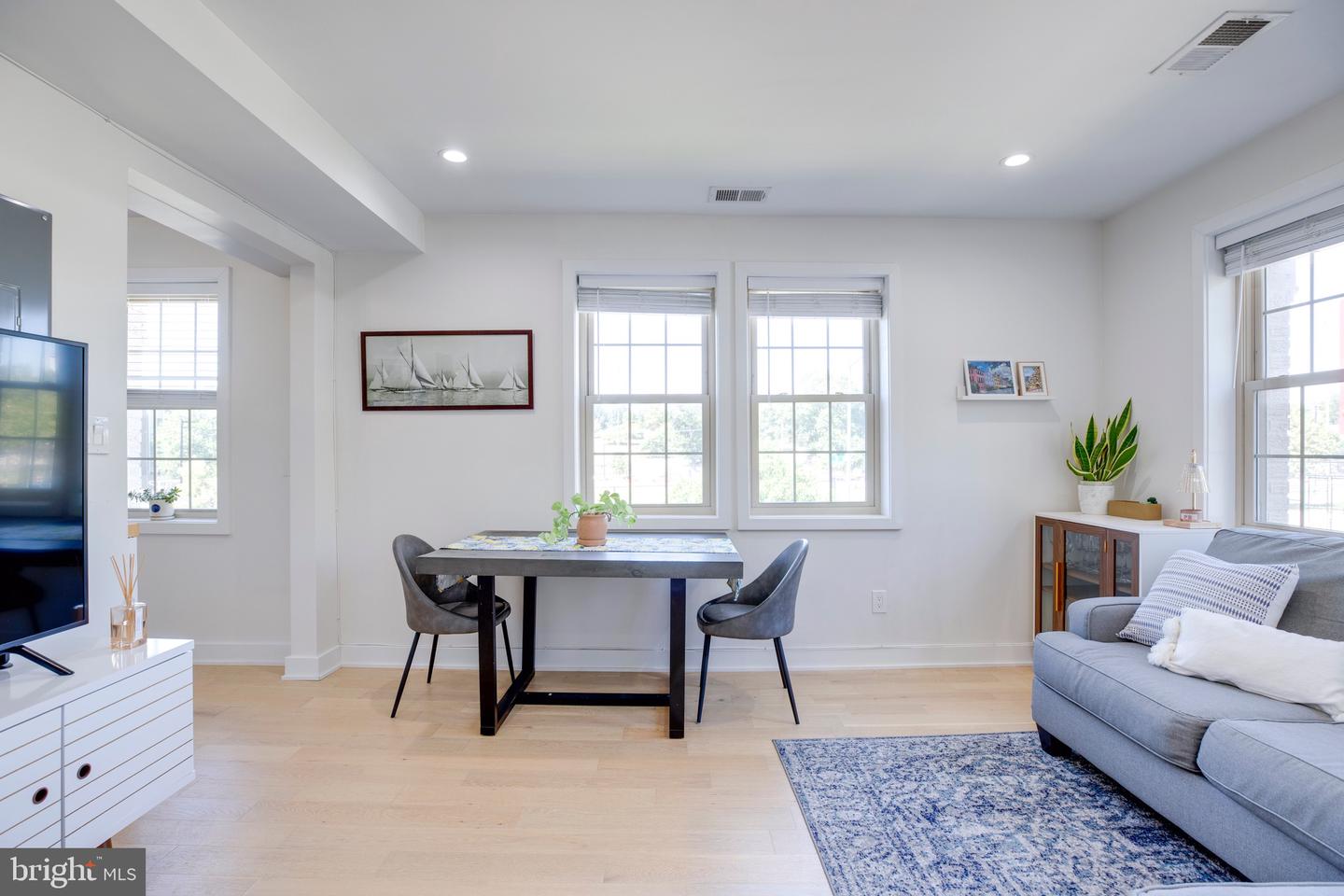 2625 3RD ST NE #203, WASHINGTON, District Of Columbia 20002, ,Residential,For sale,2625 3RD ST NE #203,DCDC2216020 MLS # DCDC2216020