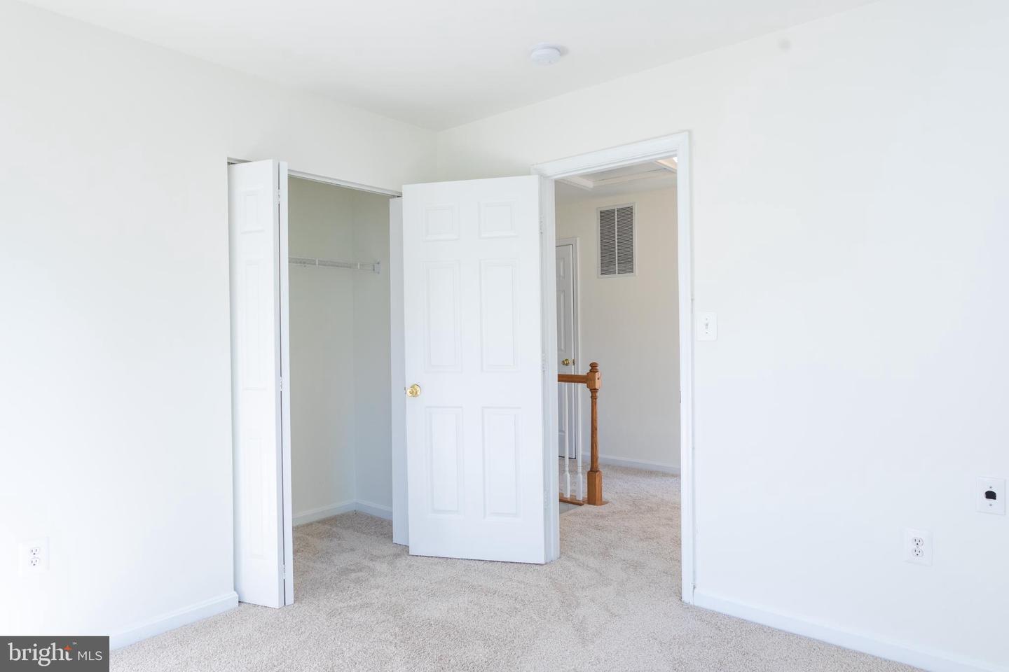 3313 CORNWELL DRIVE SE, WASHINGTON, District Of Columbia 20032, 3 Bedrooms Bedrooms, 11 Rooms Rooms,4 BathroomsBathrooms,Residential,For sale,3313 CORNWELL DRIVE SE,DCDC2221374 MLS # DCDC2221374 3313 CORNWELL DRIVE SE, WASHINGTON, District Of Columbia 20032, 3 Bedrooms Bedrooms, 11 Rooms Rooms,4 BathroomsBathrooms,Residential,For sale,3313 CORNWELL DRIVE SE,DCDC2221374 MLS # DCDC2221374