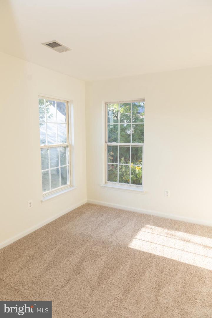 3313 CORNWELL DRIVE SE, WASHINGTON, District Of Columbia 20032, 3 Bedrooms Bedrooms, 11 Rooms Rooms,4 BathroomsBathrooms,Residential,For sale,3313 CORNWELL DRIVE SE,DCDC2221374 MLS # DCDC2221374 3313 CORNWELL DRIVE SE, WASHINGTON, District Of Columbia 20032, 3 Bedrooms Bedrooms, 11 Rooms Rooms,4 BathroomsBathrooms,Residential,For sale,3313 CORNWELL DRIVE SE,DCDC2221374 MLS # DCDC2221374