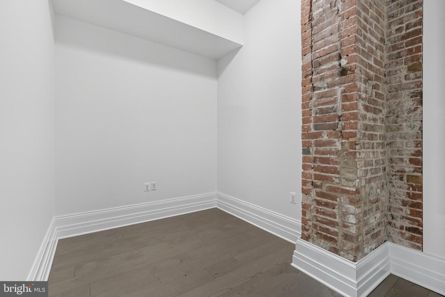 901 D ST NE #207, WASHINGTON, District Of Columbia 20002, 2 Bedrooms Bedrooms, ,2 BathroomsBathrooms,Residential,For sale,901 D ST NE #207,DCDC2223862 MLS # DCDC2223862