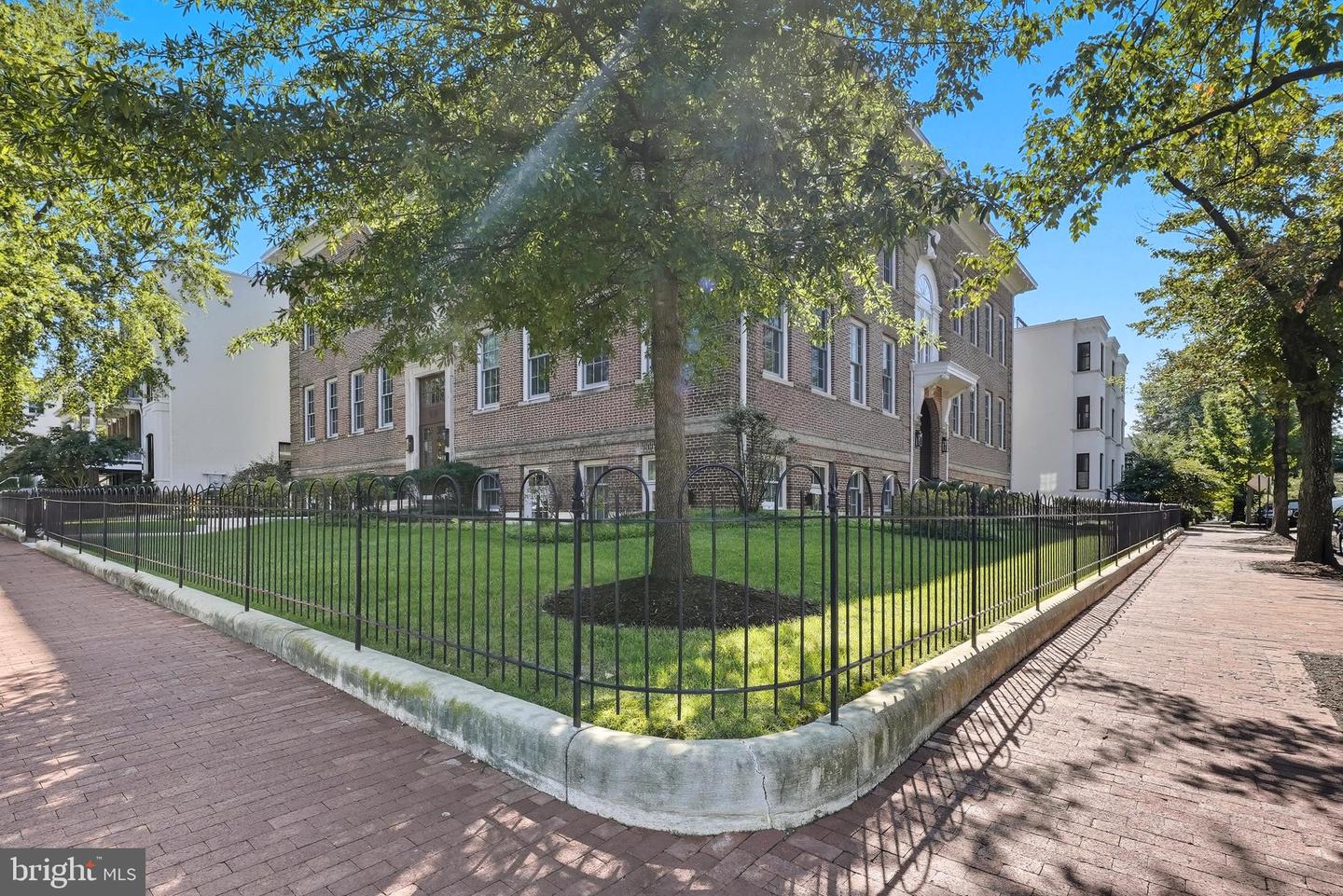 901 D ST NE #207, WASHINGTON, District Of Columbia 20002, 2 Bedrooms Bedrooms, ,2 BathroomsBathrooms,Residential,For sale,901 D ST NE #207,DCDC2223862 MLS # DCDC2223862