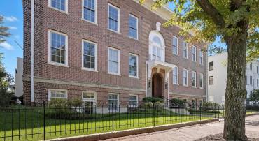 901 D ST NE #207, WASHINGTON, District Of Columbia 20002, 2 Bedrooms Bedrooms, ,2 BathroomsBathrooms,Residential,For sale,901 D ST NE #207,DCDC2223862 MLS # DCDC2223862