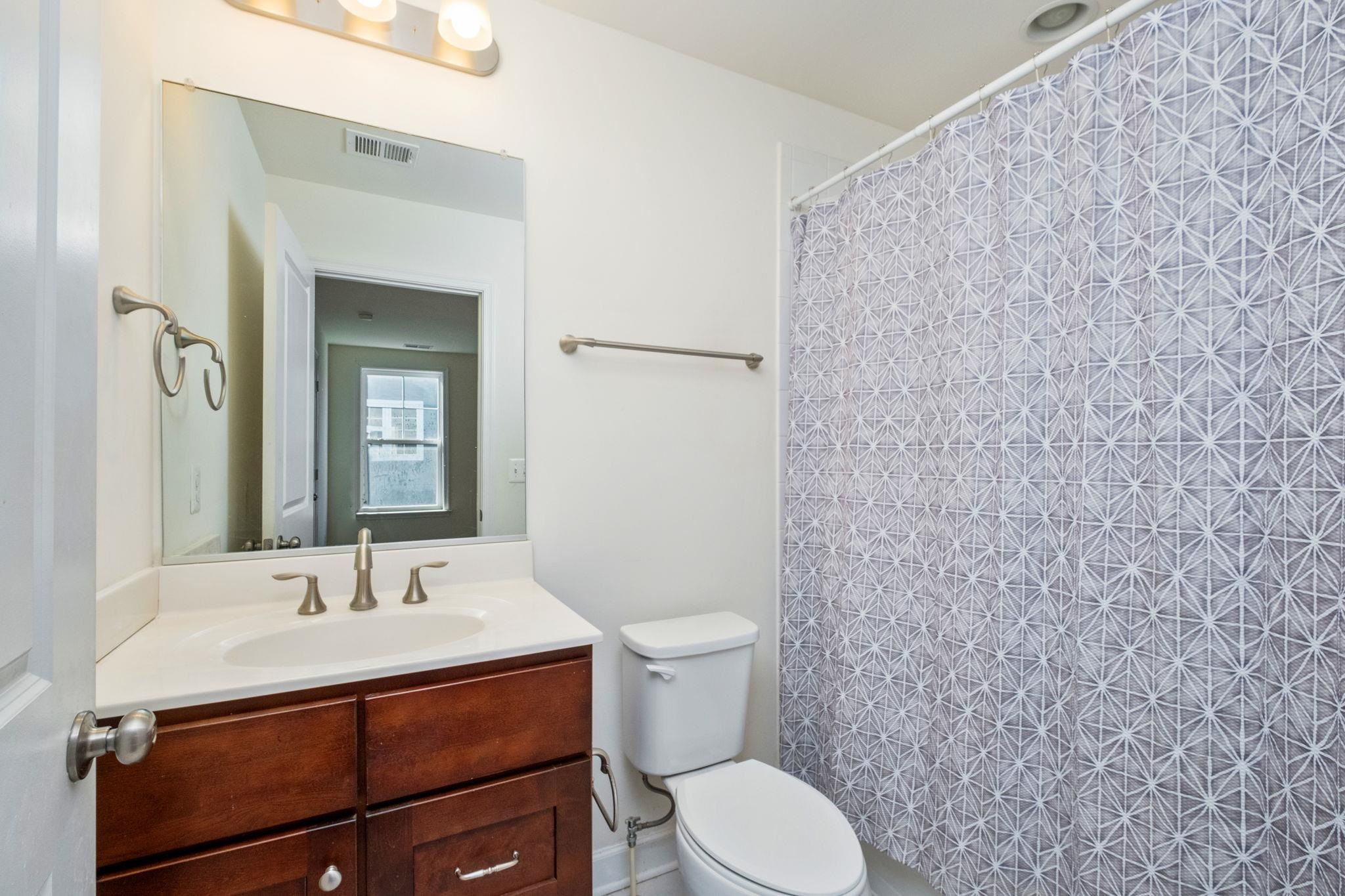 3144 PRESTON LAKE BLVD, ROCKINGHAM, Virginia 22801, 3 Bedrooms Bedrooms, ,3 BathroomsBathrooms,Residential,3144 PRESTON LAKE BLVD,672739 MLS # 672739