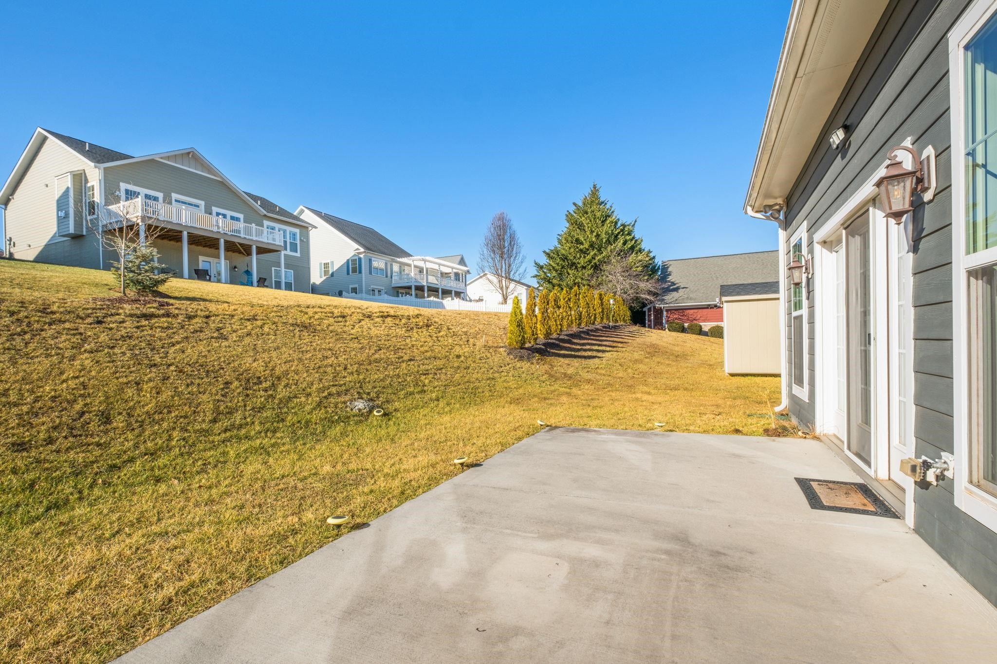 3144 PRESTON LAKE BLVD, ROCKINGHAM, Virginia 22801, 3 Bedrooms Bedrooms, ,3 BathroomsBathrooms,Residential,3144 PRESTON LAKE BLVD,672739 MLS # 672739