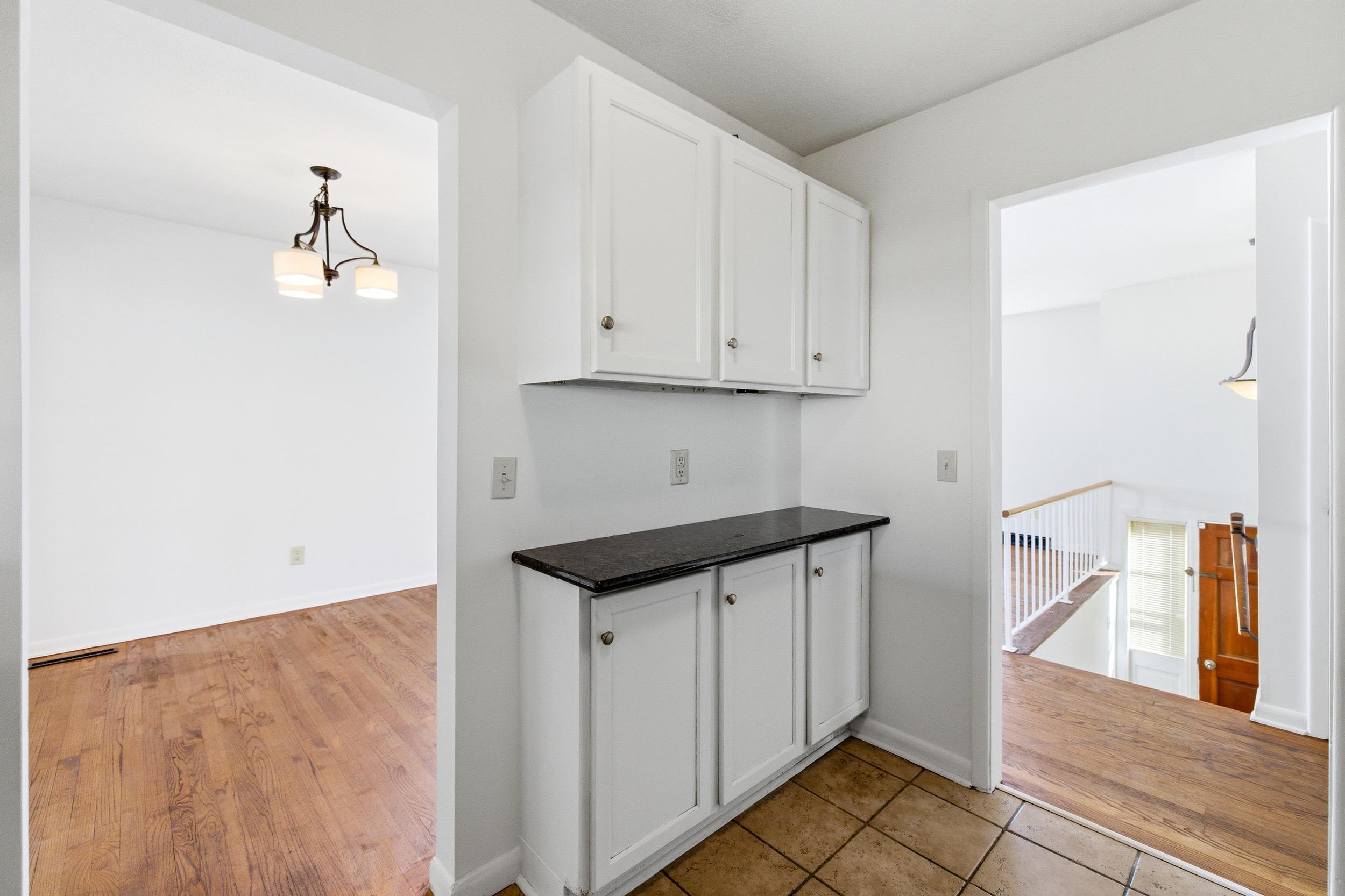 801 GRAYSON AVE, WAYNESBORO, Virginia 22980, 3 Bedrooms Bedrooms, ,2 BathroomsBathrooms,Residential,801 Grayson Ave, Waynesboro VA, 22980,801 GRAYSON AVE,672742 MLS # 672742