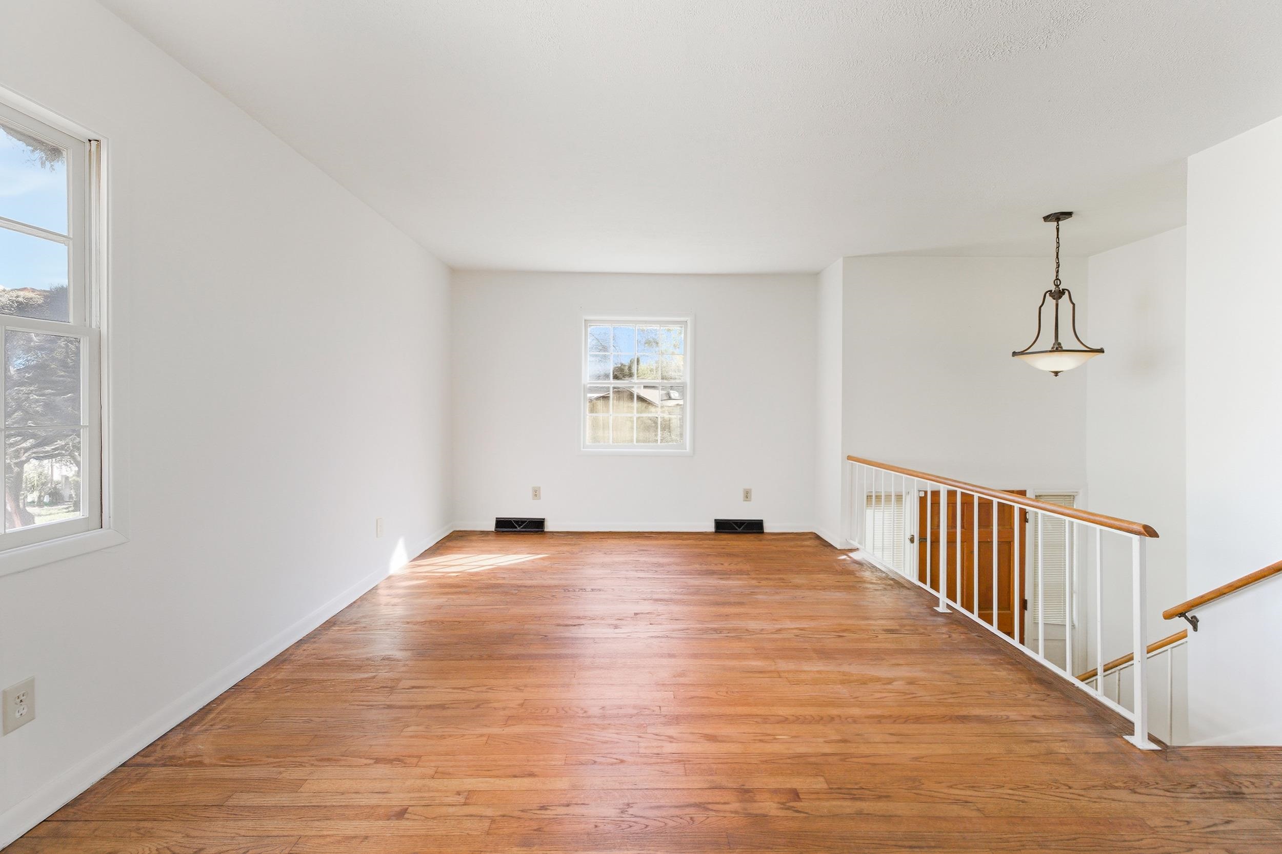 801 GRAYSON AVE, WAYNESBORO, Virginia 22980, 3 Bedrooms Bedrooms, ,2 BathroomsBathrooms,Residential,801 Grayson Ave, Waynesboro VA, 22980,801 GRAYSON AVE,672742 MLS # 672742