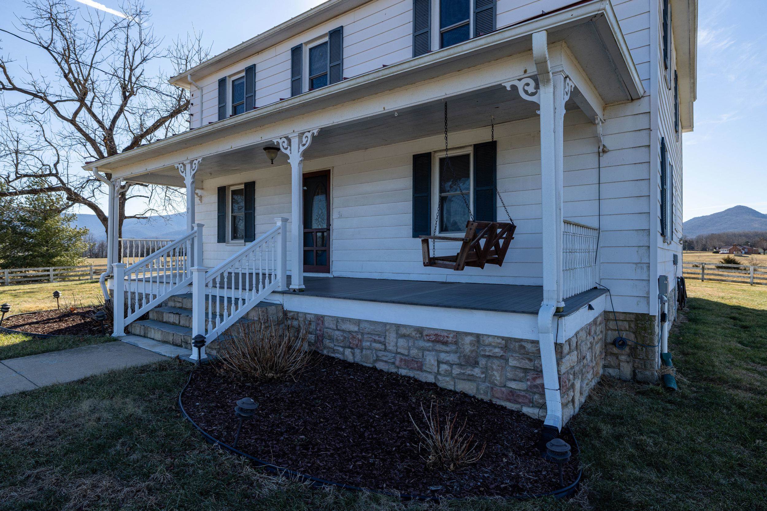 467 VISTA VIEW RD, STANLEY, Virginia 22851, 4 Bedrooms Bedrooms, ,3 BathroomsBathrooms,Residential,467 VISTA VIEW RD,672754 MLS # 672754