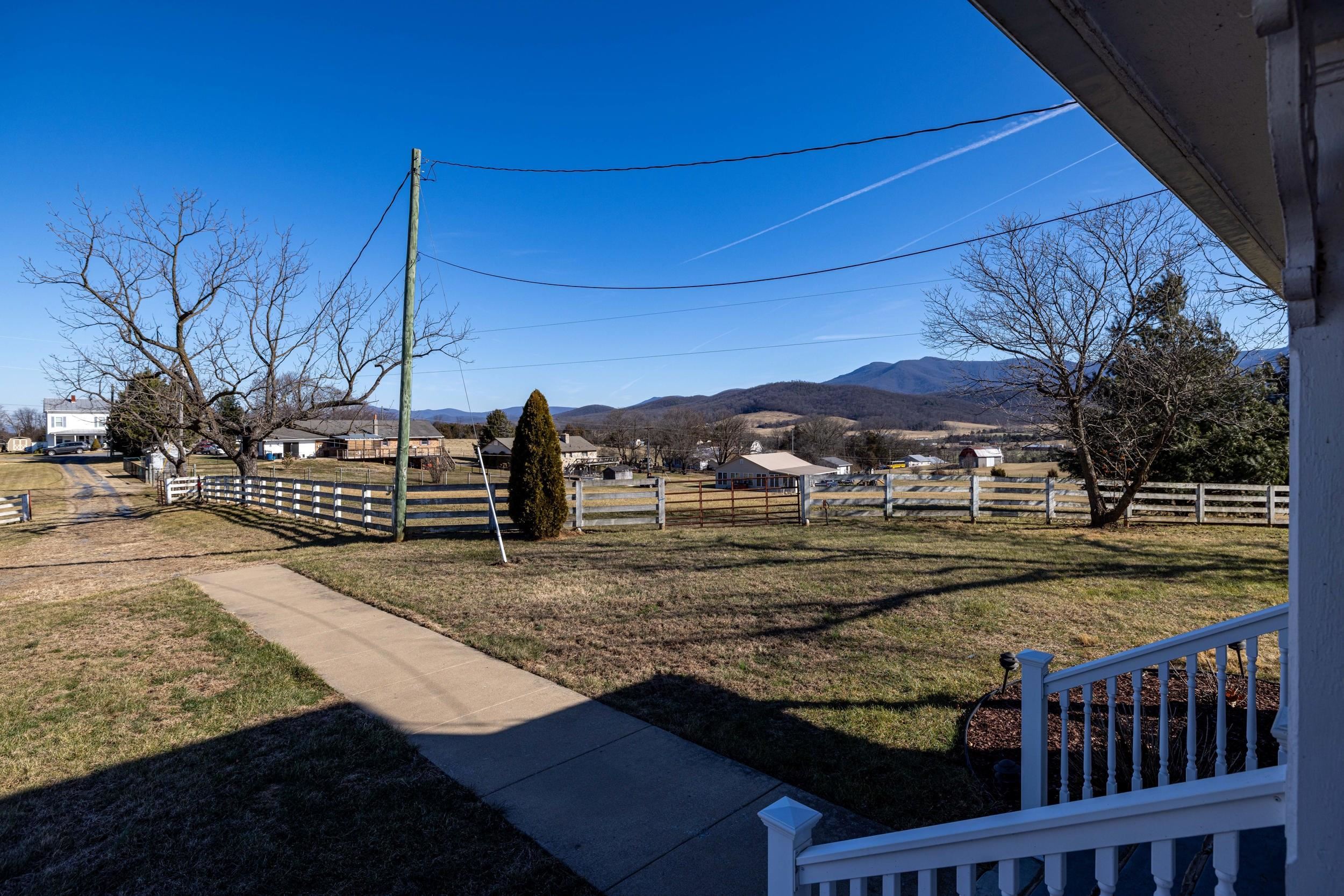 467 VISTA VIEW RD, STANLEY, Virginia 22851, 4 Bedrooms Bedrooms, ,3 BathroomsBathrooms,Residential,467 VISTA VIEW RD,672754 MLS # 672754