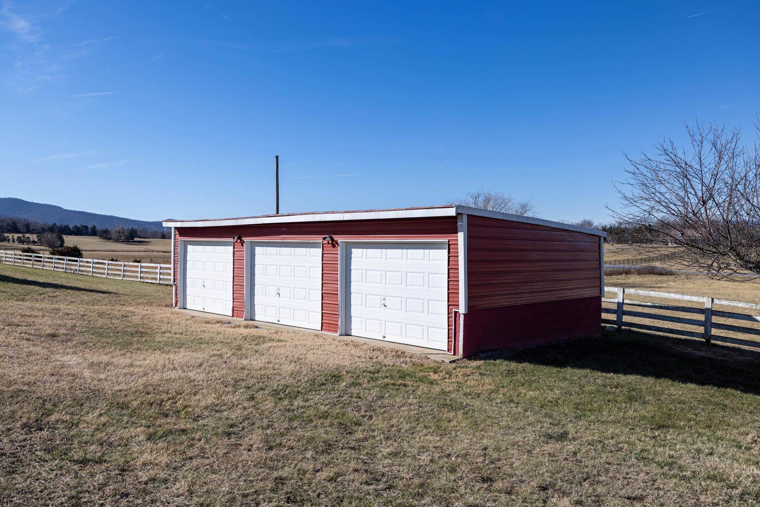 467 VISTA VIEW RD, STANLEY, Virginia 22851, 4 Bedrooms Bedrooms, ,3 BathroomsBathrooms,Residential,467 VISTA VIEW RD,672754 MLS # 672754