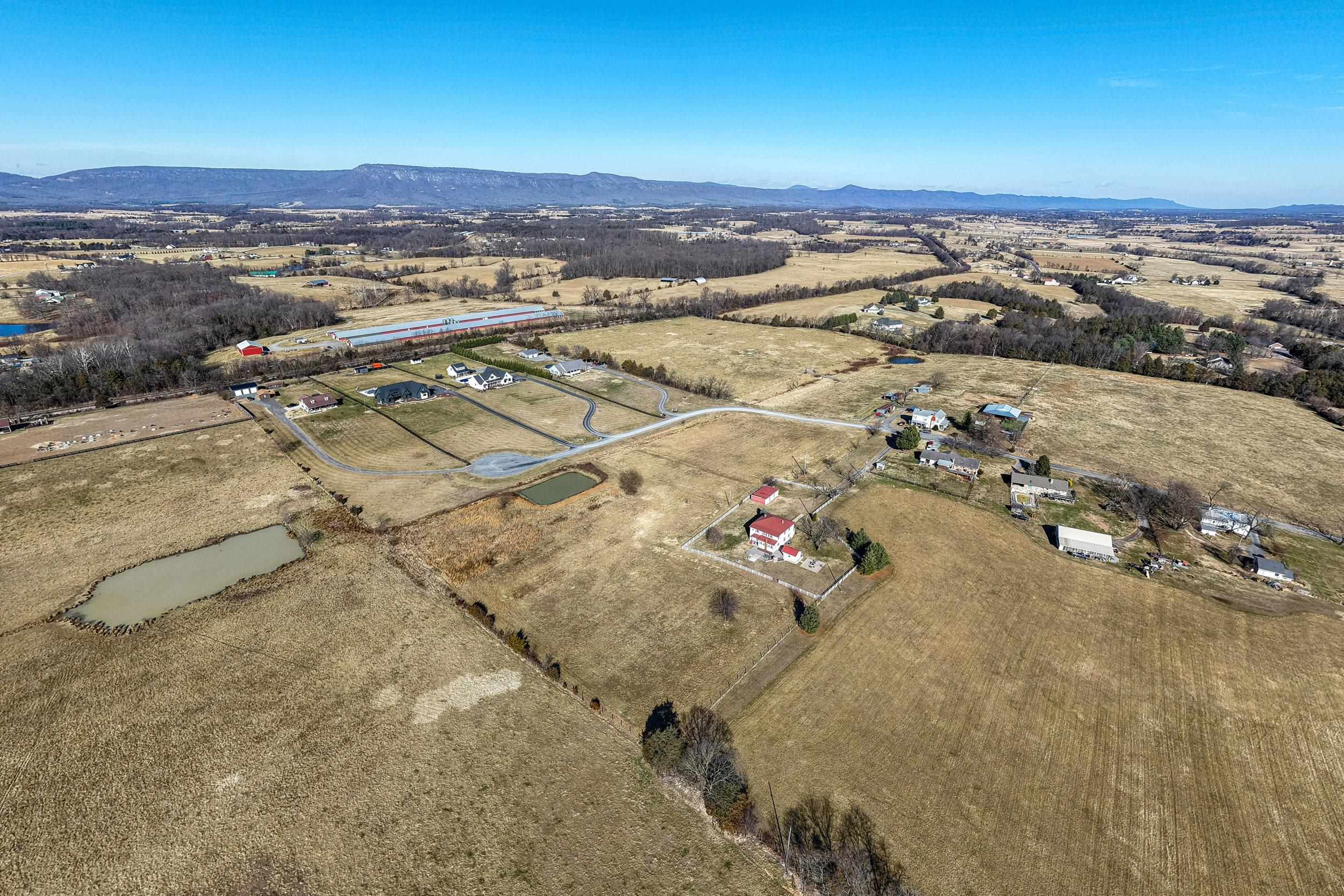 467 VISTA VIEW RD, STANLEY, Virginia 22851, 4 Bedrooms Bedrooms, ,3 BathroomsBathrooms,Residential,467 VISTA VIEW RD,672754 MLS # 672754